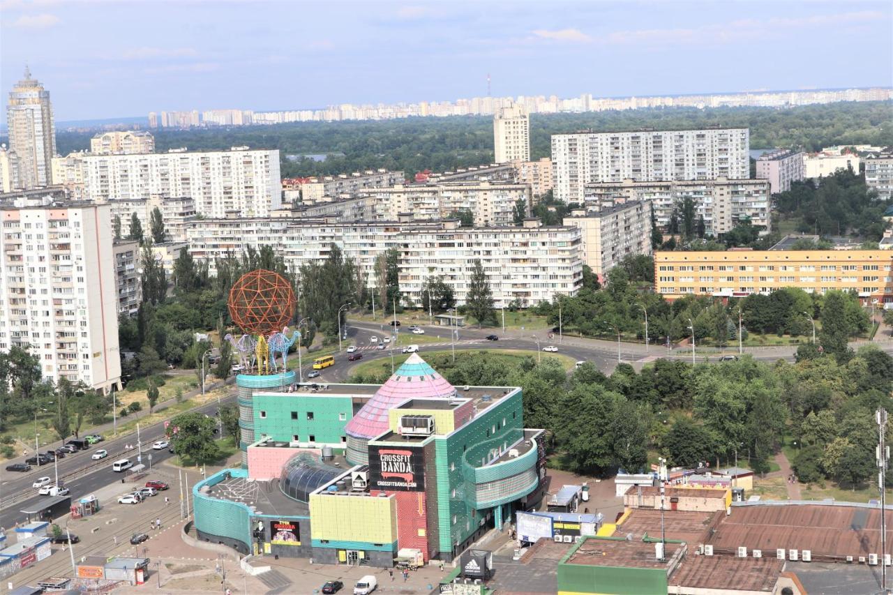 Элитные Апартаменты В Новом Доме На Оболони Kiev Ngoại thất bức ảnh
